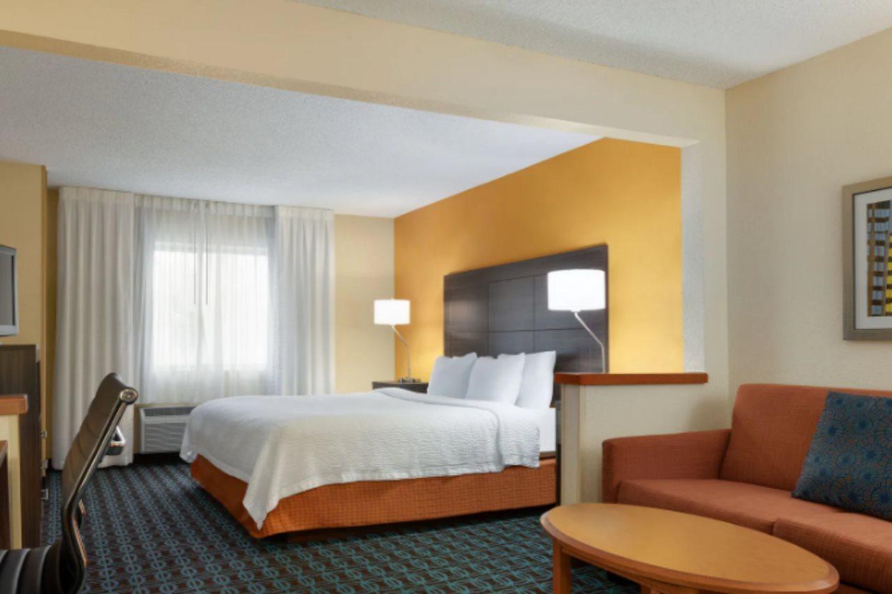 Baymont By Wyndham Tulsa Hotel Eksteriør billede