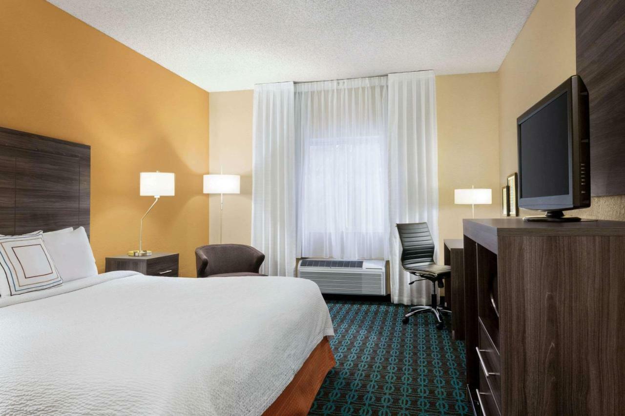 Baymont By Wyndham Tulsa Hotel Eksteriør billede