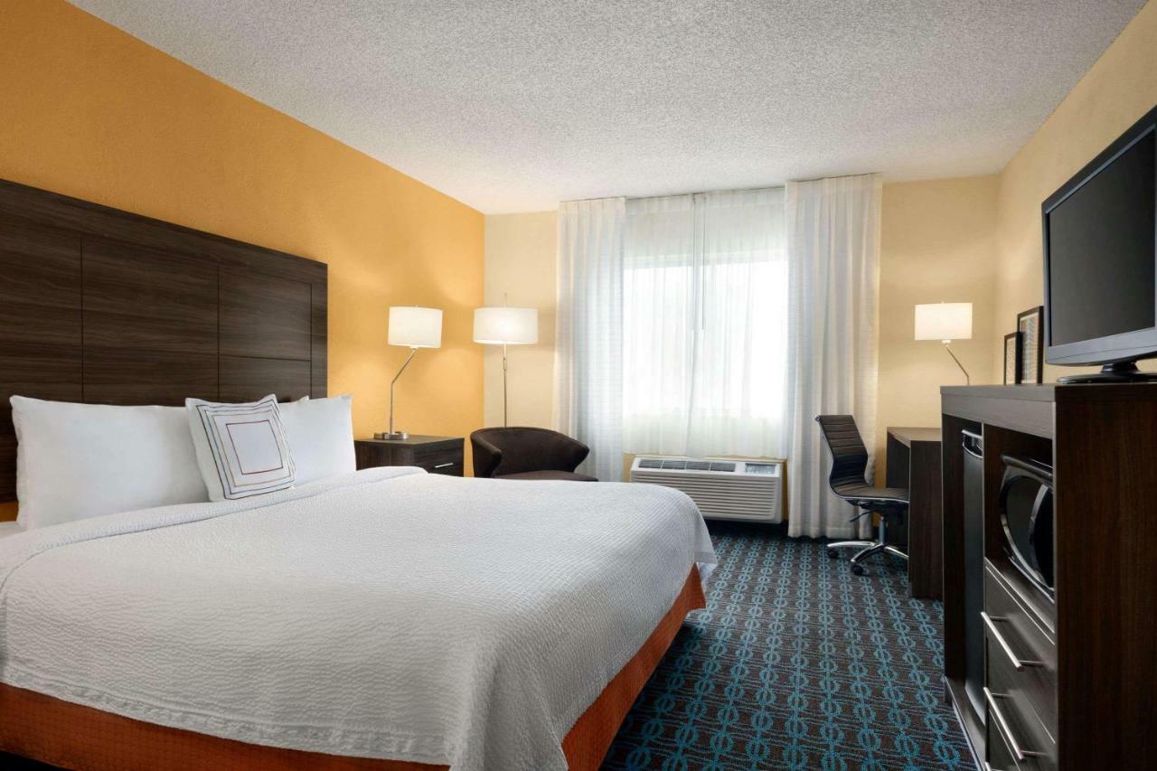 Baymont By Wyndham Tulsa Hotel Eksteriør billede