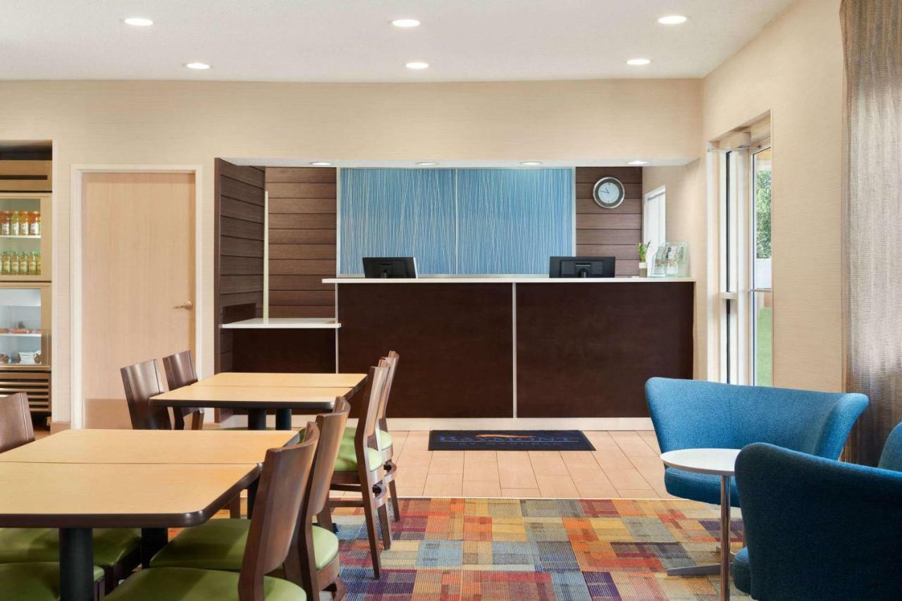 Baymont By Wyndham Tulsa Hotel Eksteriør billede